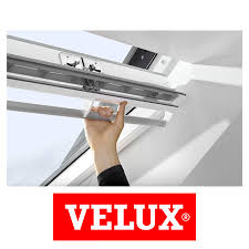CENTRE PIVOT ROOF WINDOW - VELUX GGL MK04 2070 780MM X 980MM (WHITE) - 0